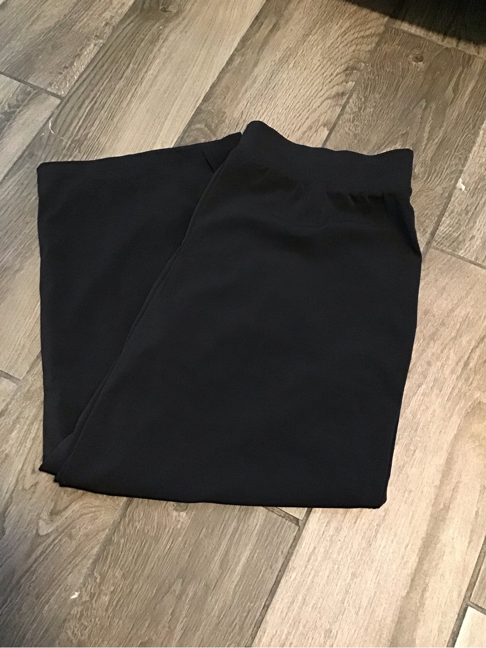 IMAN Black Women's Ankle-Length Pull-On Pants